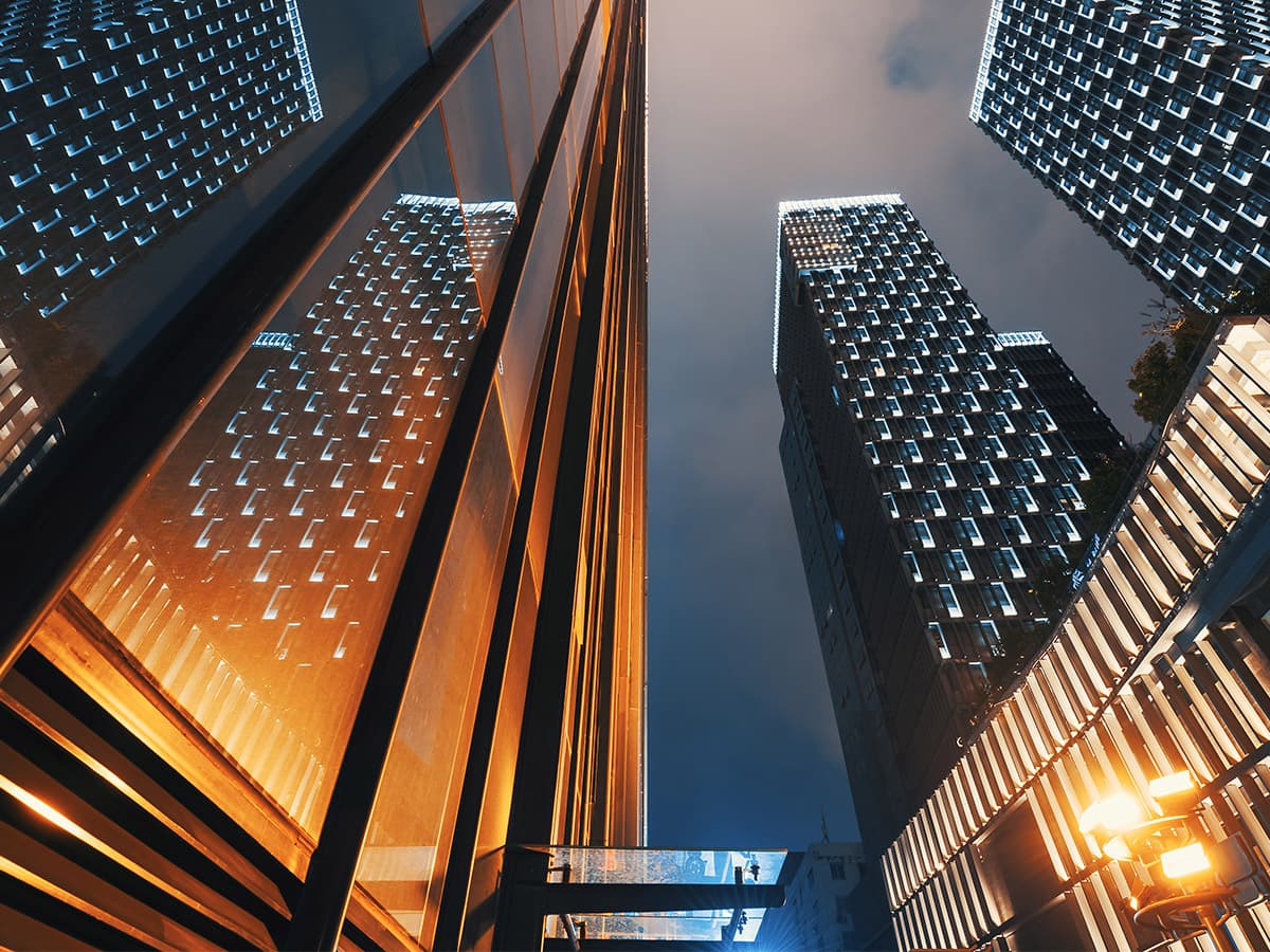 Macro & Derivatives
Excellence